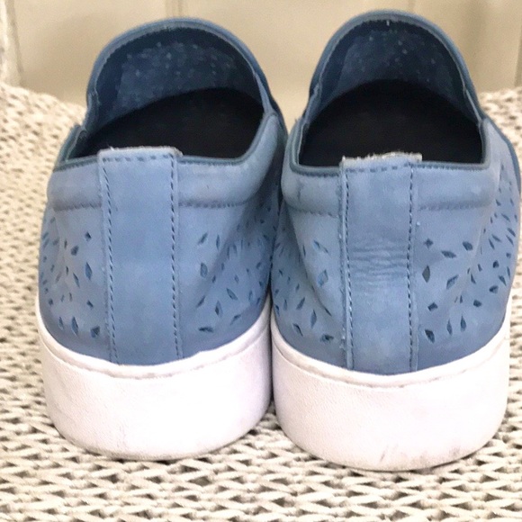 Vionic Splendid Midi Perforated Slip-On Blue - Picture 8 of 16